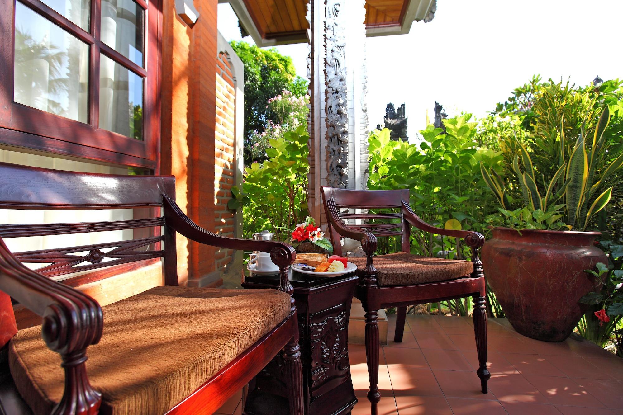 Adi Dharma Hotel Legian Bagian luar foto