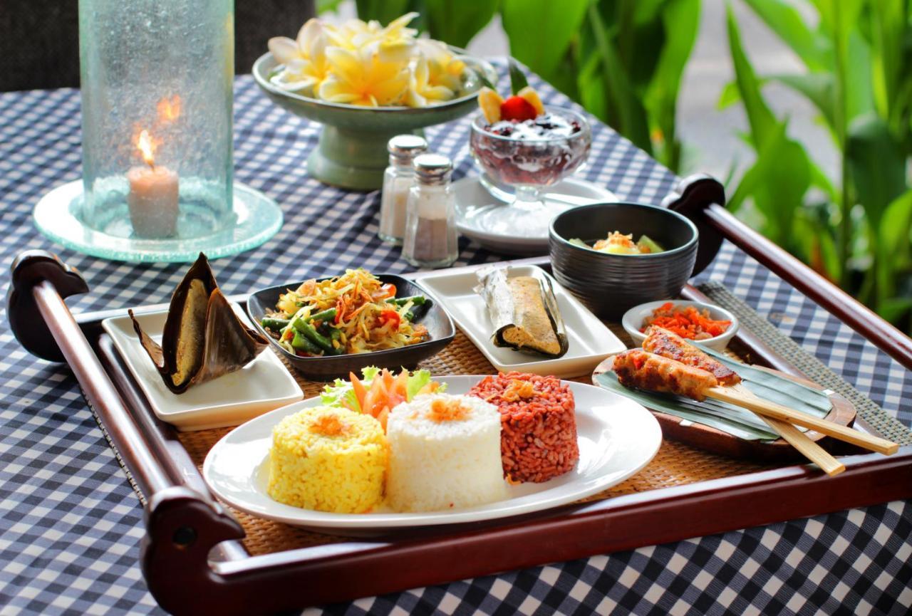 Adi Dharma Hotel Legian Bagian luar foto