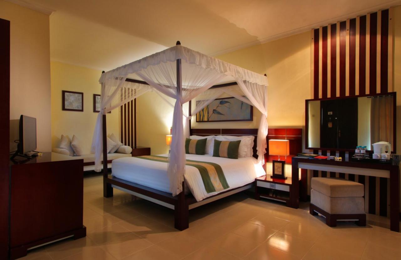 Adi Dharma Hotel Legian Bagian luar foto