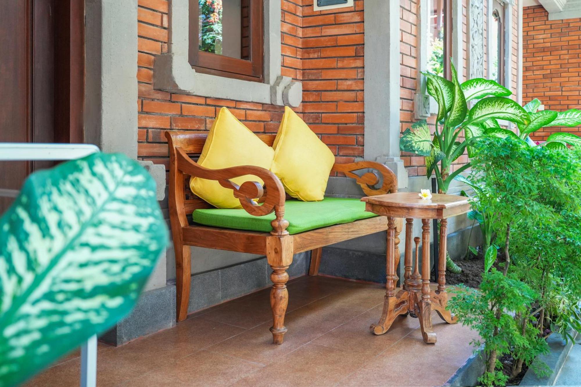 Adi Dharma Hotel Legian Bagian luar foto