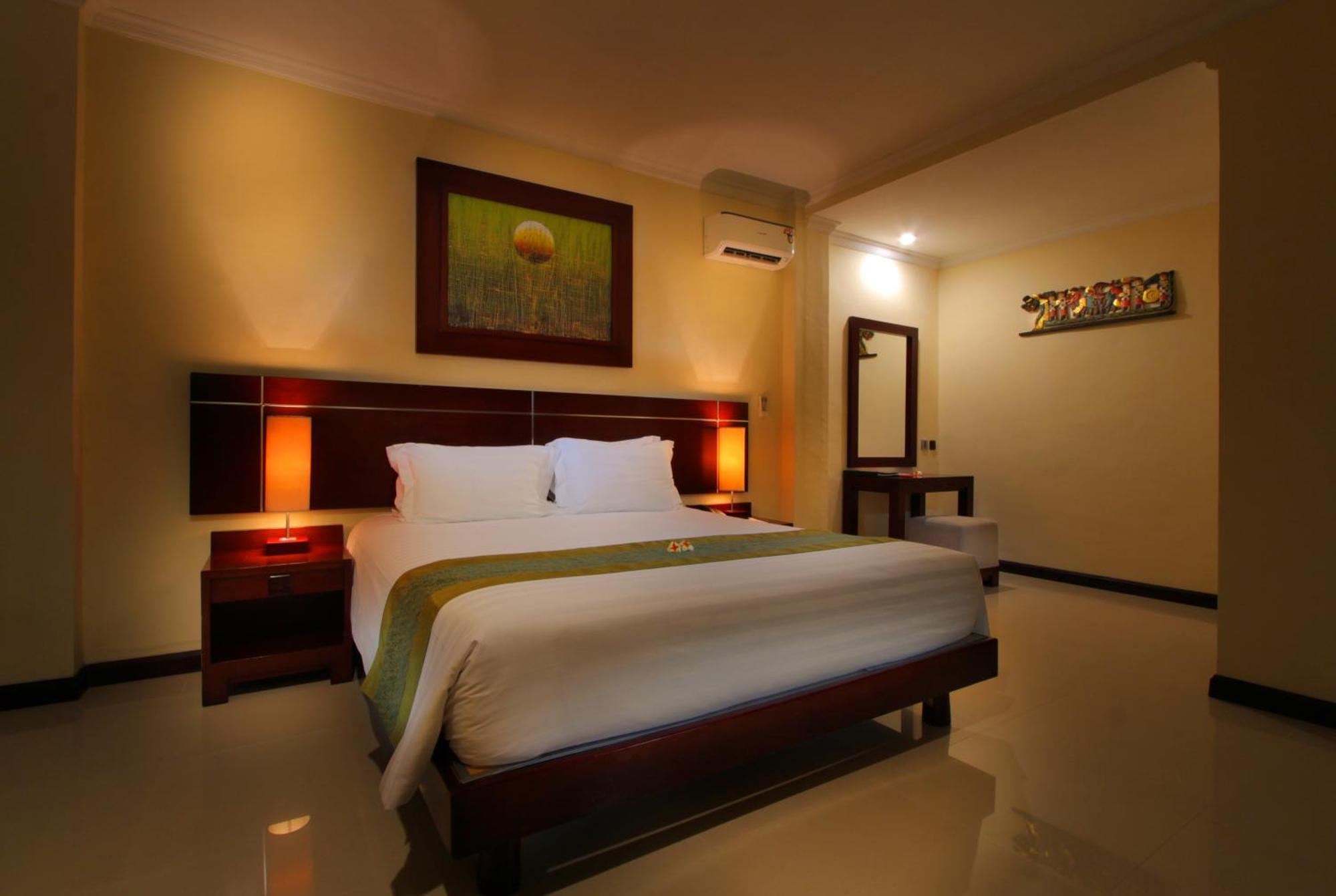 Adi Dharma Hotel Legian Bagian luar foto