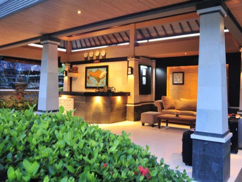 Adi Dharma Hotel Legian Bagian luar foto