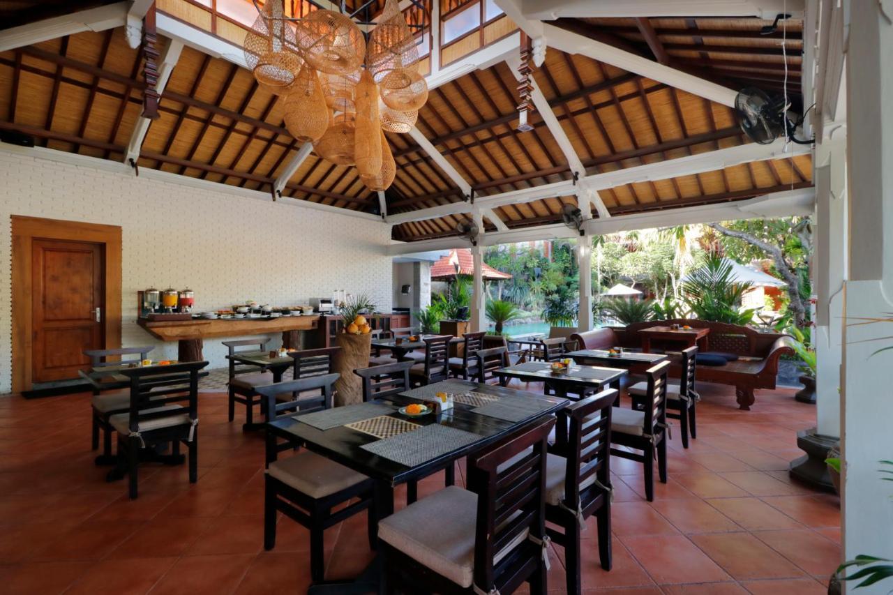 Adi Dharma Hotel Legian Bagian luar foto